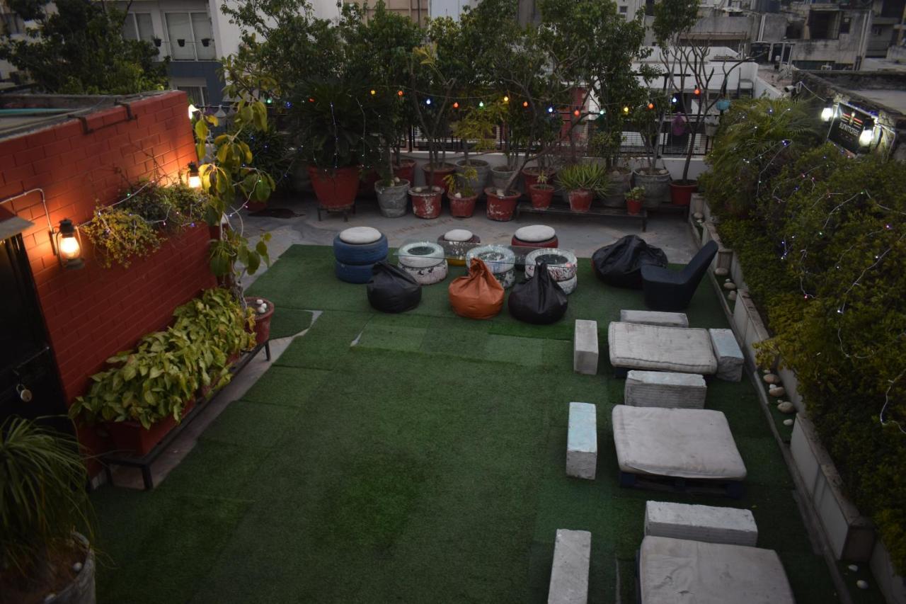 Bunkmates Hostel New Delhi Buitenkant foto